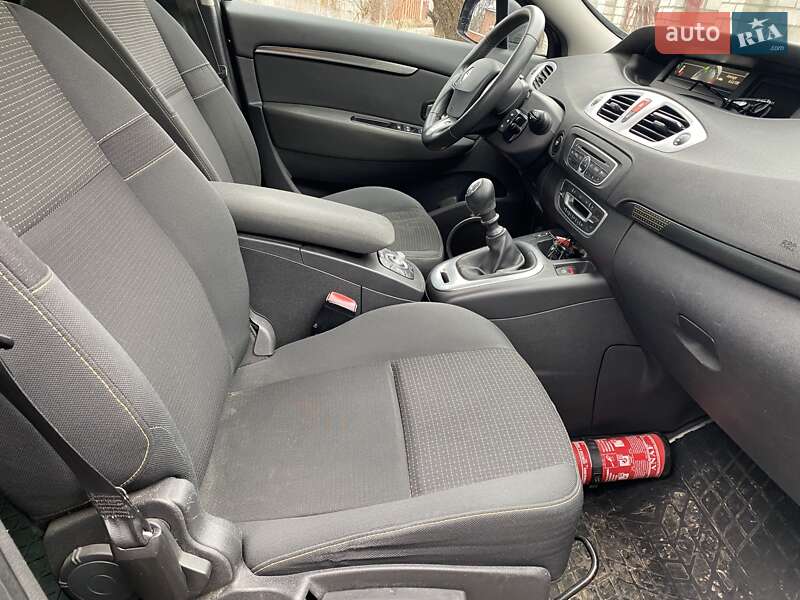 Минивэн Renault Megane Scenic 2010 в Харькове