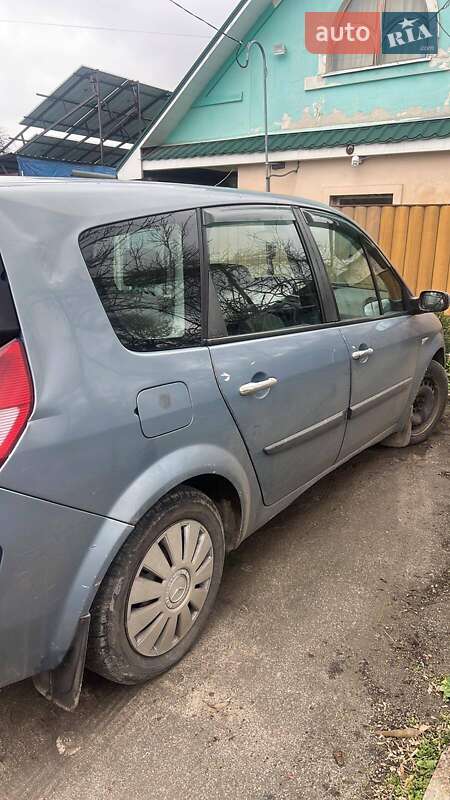 Мінівен Renault Megane Scenic 2004 в Кропивницькому