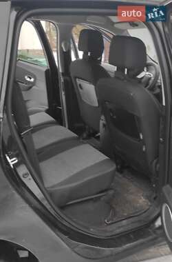 Мінівен Renault Megane Scenic 2010 в 