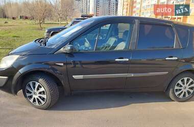 Минивэн Renault Megane Scenic 2004 в 