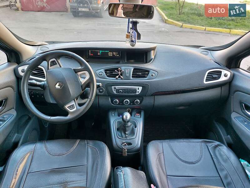 Минивэн Renault Megane Scenic 2012 в Львове