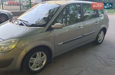 Мінівен Renault Megane Scenic 2004 в 