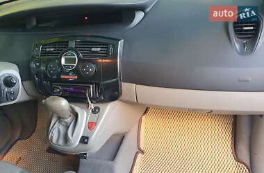 Мінівен Renault Megane Scenic 2004 в 