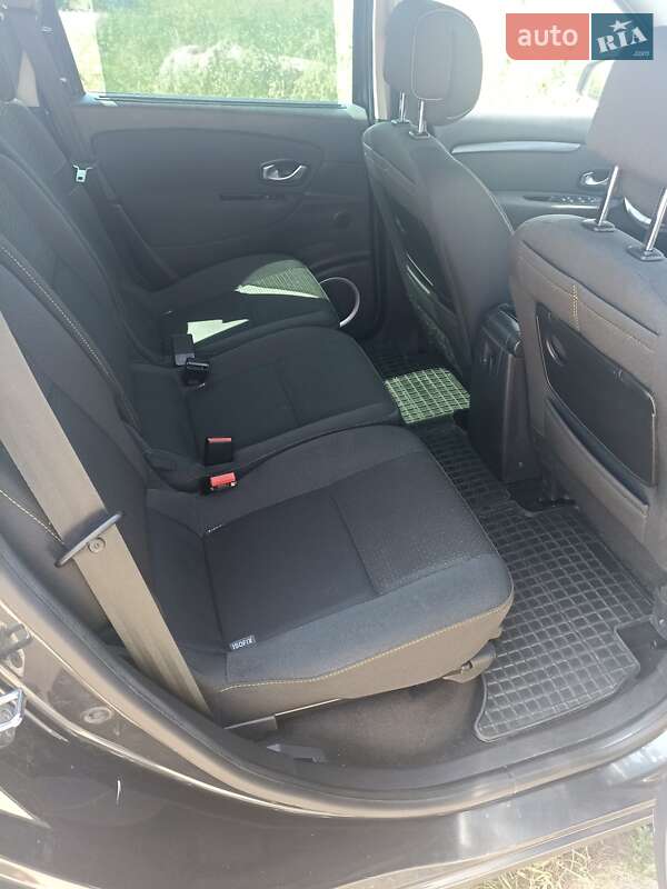 Мінівен Renault Megane Scenic 2011 в Житомирі