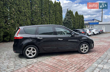 Минивэн Renault Megane Scenic 2009 в 