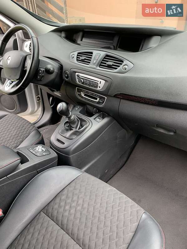 Мінівен Renault Megane Scenic 2013 в Луцьку