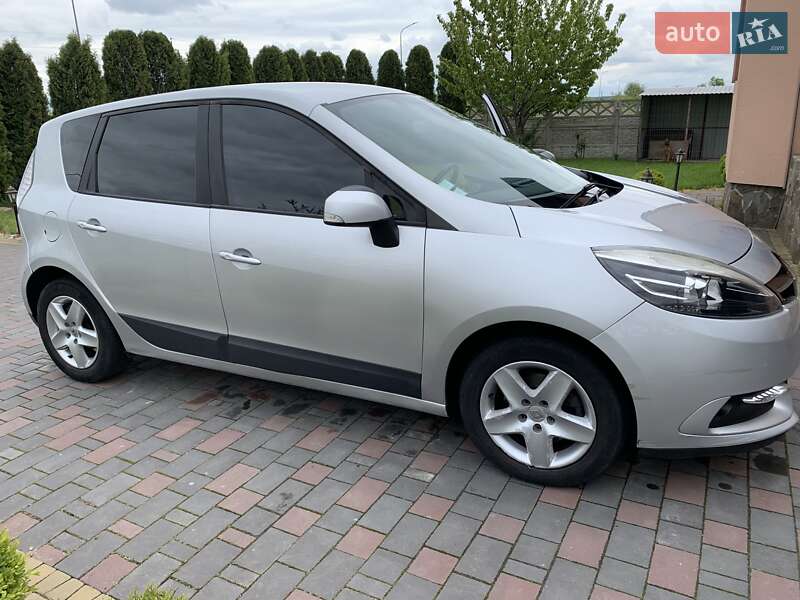 Мінівен Renault Megane Scenic 2013 в Луцьку