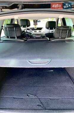Минивэн Renault Megane Scenic 2010 в 