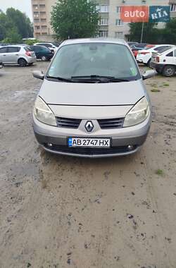 Минивэн Renault Megane Scenic 2005 в Ладыжине