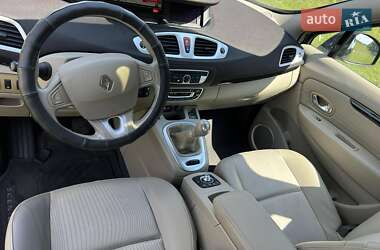Мінівен Renault Megane Scenic 2010 в 