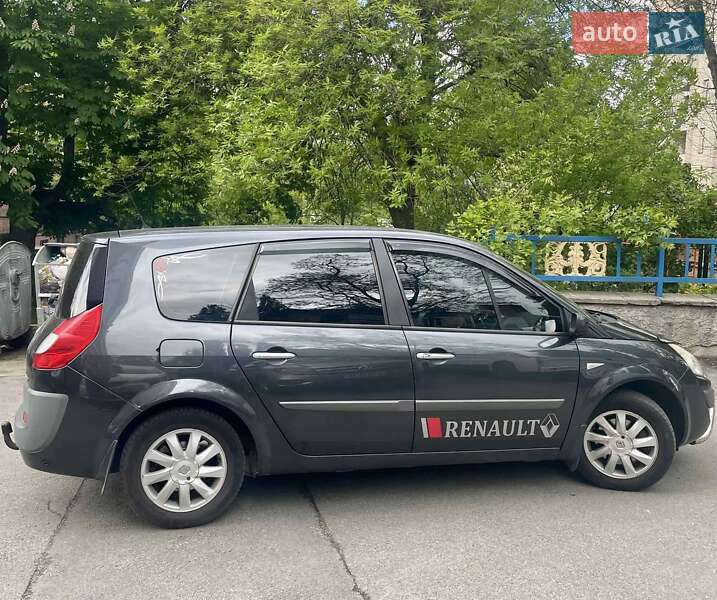 Минивэн Renault Megane Scenic 2007 в Киеве