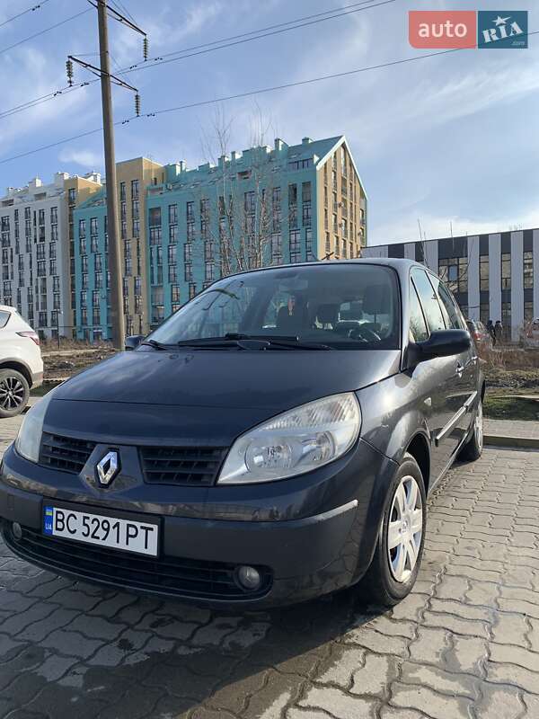 Минивэн Renault Megane Scenic 2005 в 