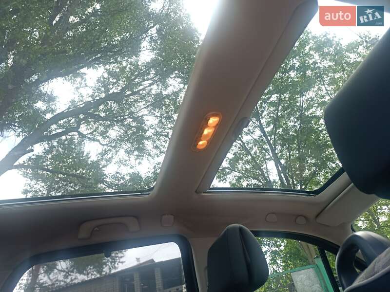 Мінівен Renault Megane Scenic 2003 в Кам'янському