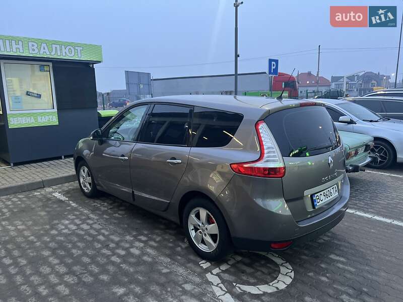 Renault Megane Scenic 2009