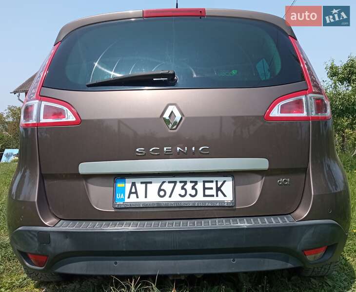 Минивэн Renault Megane Scenic 2010 в Ивано-Франковске