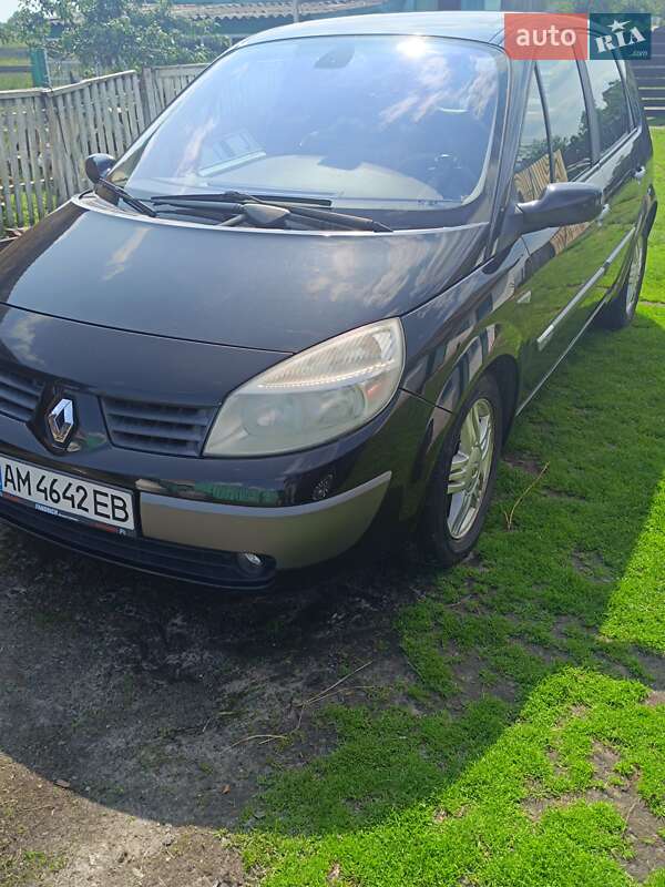 Renault Megane Scenic 2003