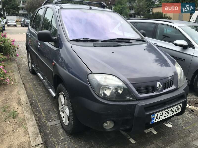 Минивэн Renault Megane Scenic 2001 в Умани