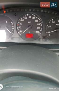 Минивэн Renault Megane Scenic 1998 в 