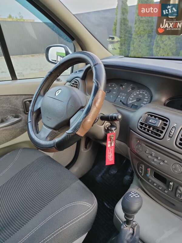 Мінівен Renault Megane Scenic 2000 в Кам'янець-Подільському