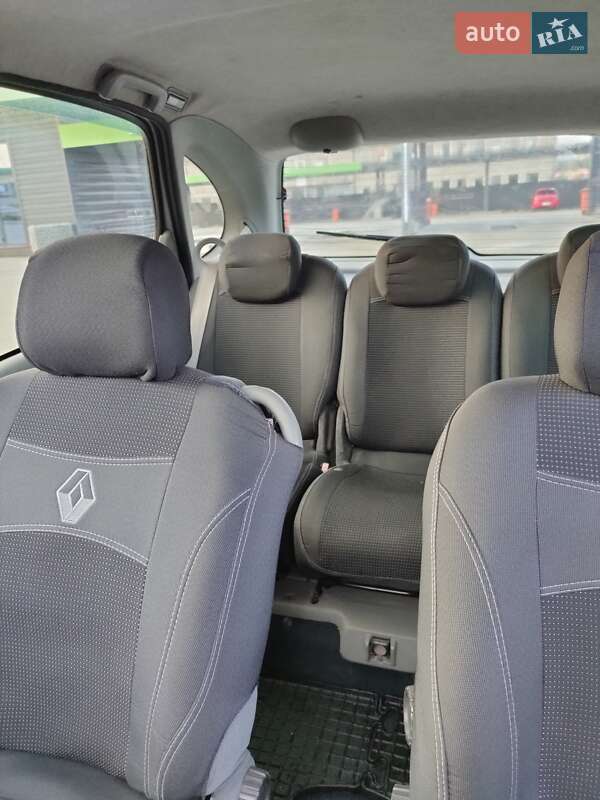 Мінівен Renault Megane Scenic 2000 в Кам'янець-Подільському