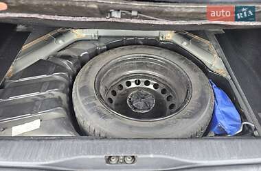 Минивэн Renault Megane Scenic 2015 в 