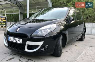 Минивэн Renault Megane Scenic 2011 в Киеве