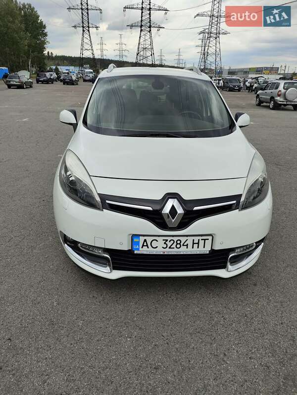 Renault Megane Scenic 2013