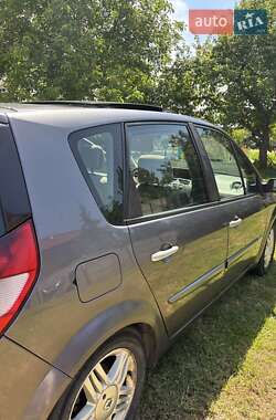 Минивэн Renault Megane Scenic 2003 в  фото 7 Минивэн Renault Megane Scenic 2003 в