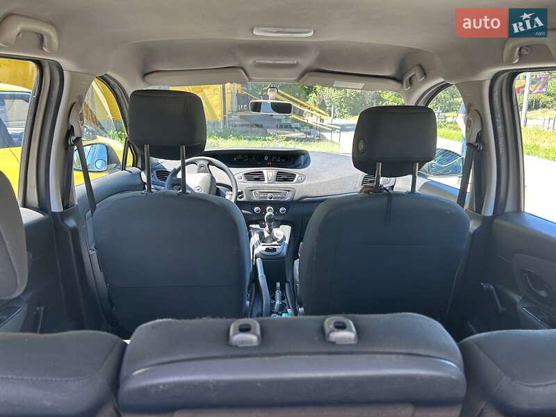 Мінівен Renault Megane Scenic 2010 в Тернополі