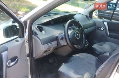 Минивэн Renault Megane Scenic 2006 в 