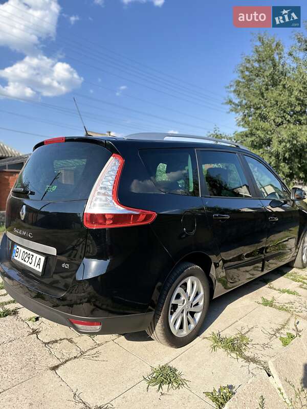 Минивэн Renault Megane Scenic 2015 в Полтаве