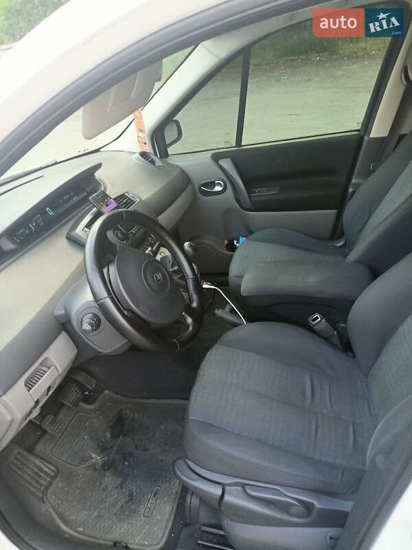 Минивэн Renault Megane Scenic 2006 в Белой Церкви