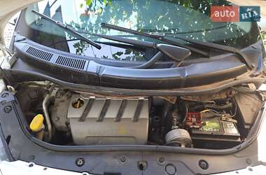 Седан Renault Megane Scenic 2005 в 