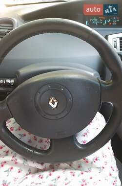 Седан Renault Megane Scenic 2005 в 
