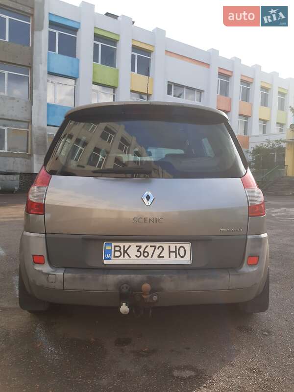 Минивэн Renault Megane Scenic 2007 в Костополе