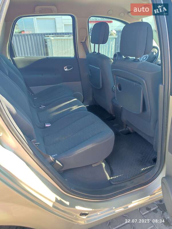 Мінівен Renault Megane Scenic 1999 в Кривому Розі фото 6 Мінівен Renault Megane Scenic 1999 в Кривому Розі