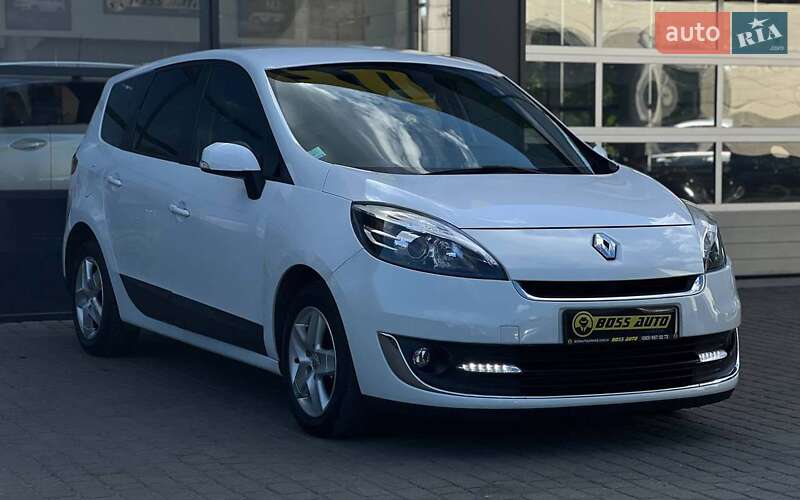 Renault Megane Scenic 2012