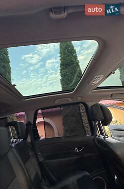 Минивэн Renault Megane Scenic 2012 в 