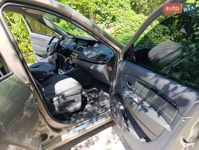 Мінівен Renault Megane Scenic 2012 в Полтаві