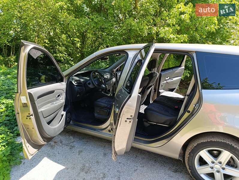 Мінівен Renault Megane Scenic 2012 в Полтаві