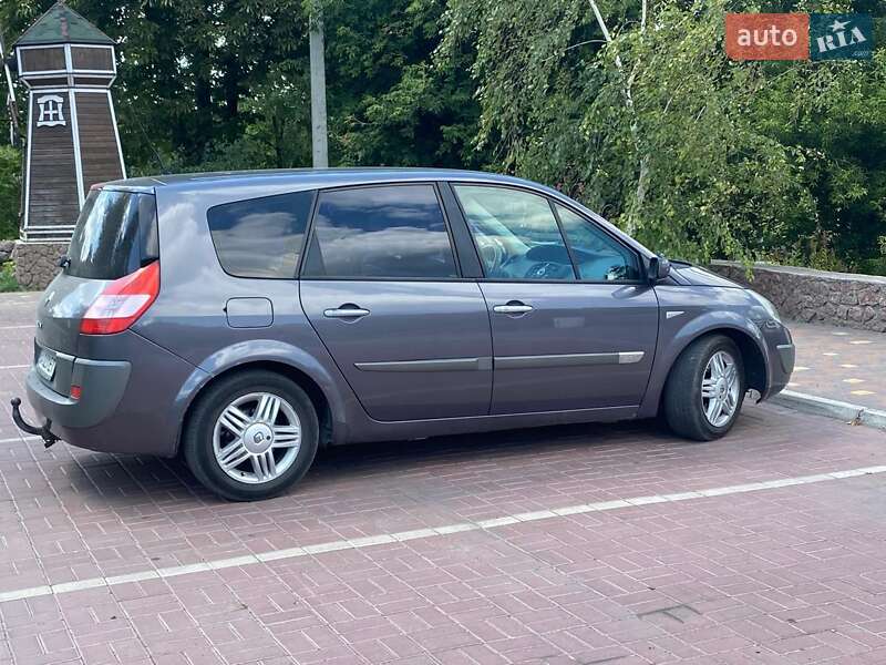 Минивэн Renault Megane Scenic 2004 в Малой Виске