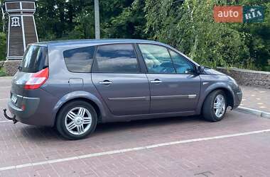 Минивэн Renault Megane Scenic 2004 в 