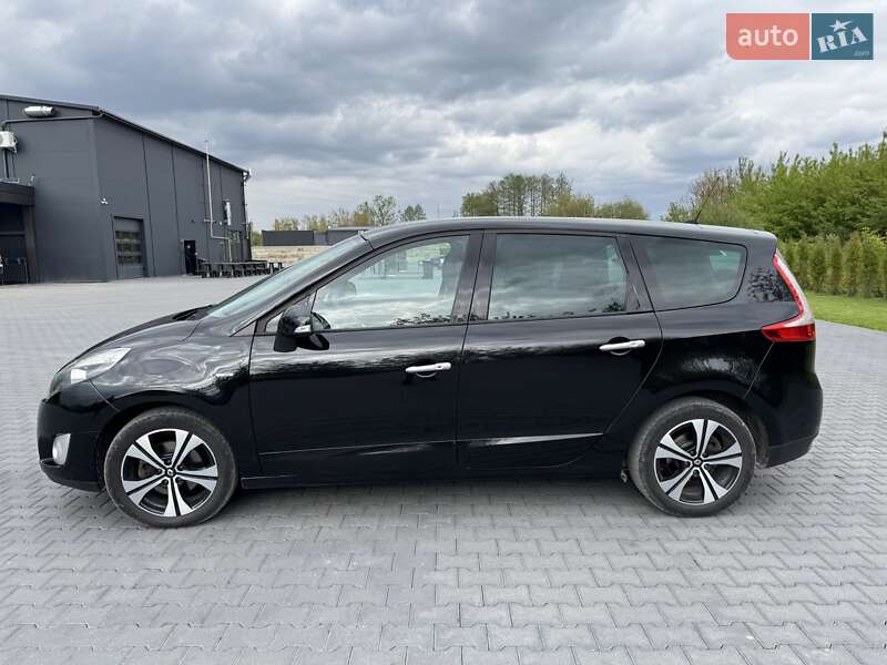 Минивэн Renault Megane Scenic 2011 в Тернополе