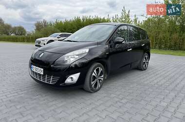 Мінівен Renault Megane Scenic 2011 в Тернополі