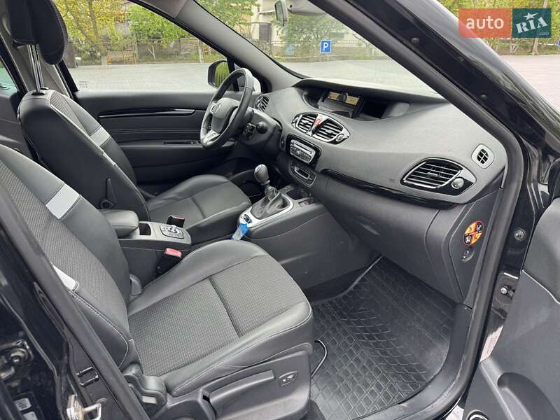 Минивэн Renault Megane Scenic 2011 в Тернополе