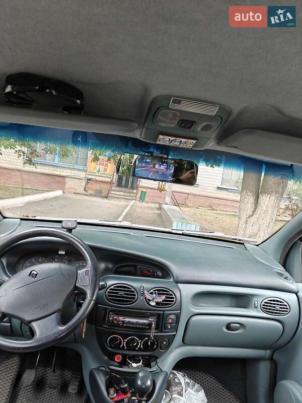 Минивэн Renault Megane Scenic 1999 в Верхнеднепровске фото 6 Минивэн Renault Megane Scenic 1999 в Верхнеднепровске
