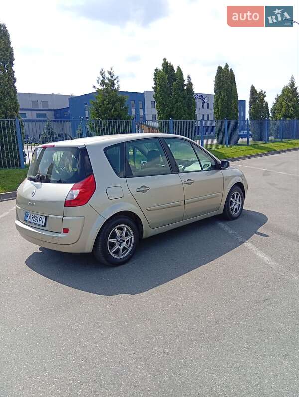 Минивэн Renault Megane Scenic 2008 в Яготине