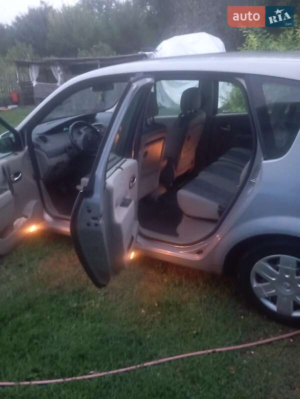 Мінівен Renault Megane Scenic 2004 в Прилуках