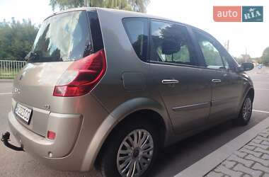 Минивэн Renault Megane Scenic 2008 в 
