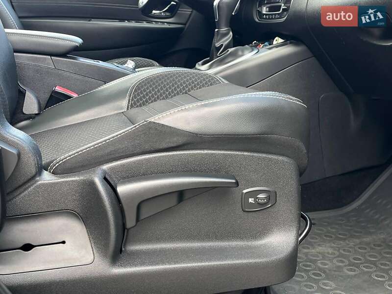 Мінівен Renault Megane Scenic 2014 в Львові фото 19 Мінівен Renault Megane Scenic 2014 в Львові